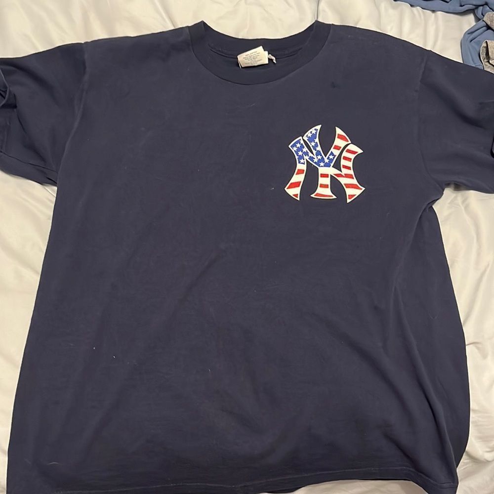 Vintage 2001 Yankees t shirt